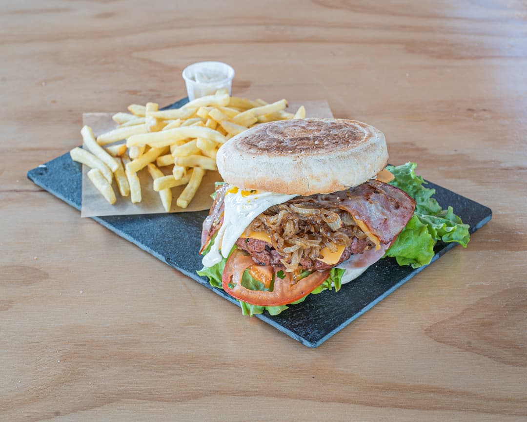 imagem de Hambúrguer Single à Caralhinho - Menu (Com Bebida)